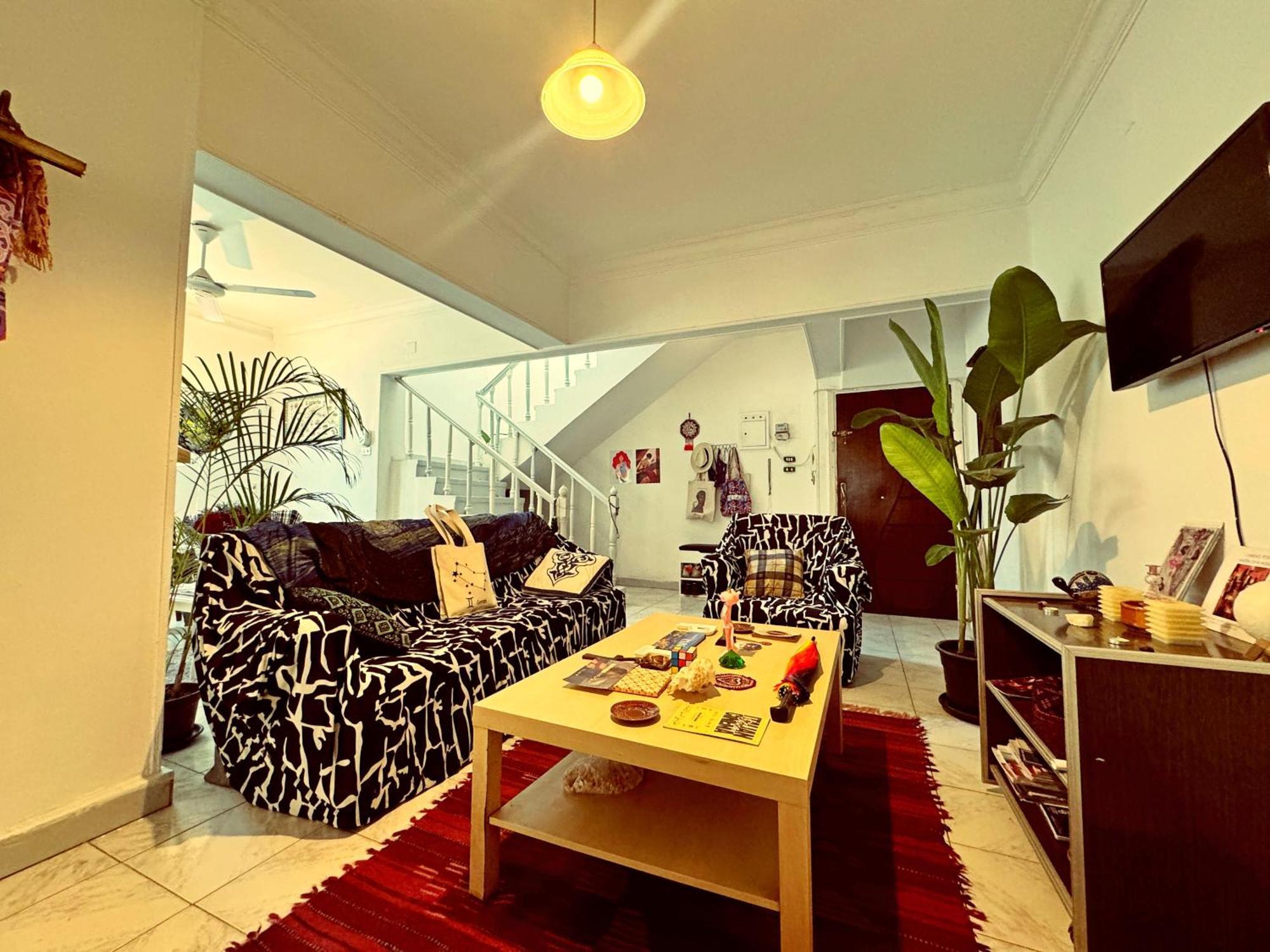 Large Room With Its Own Balcony El El Cairo Exterior foto
