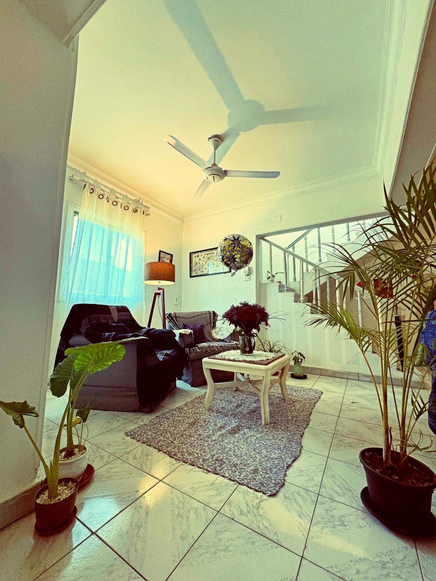 Large Room With Its Own Balcony El El Cairo Exterior foto
